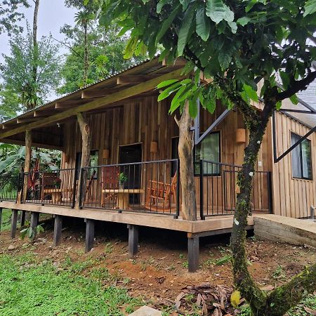 Finca Amistad Cacao Lodge Бихагуа Екстериор снимка