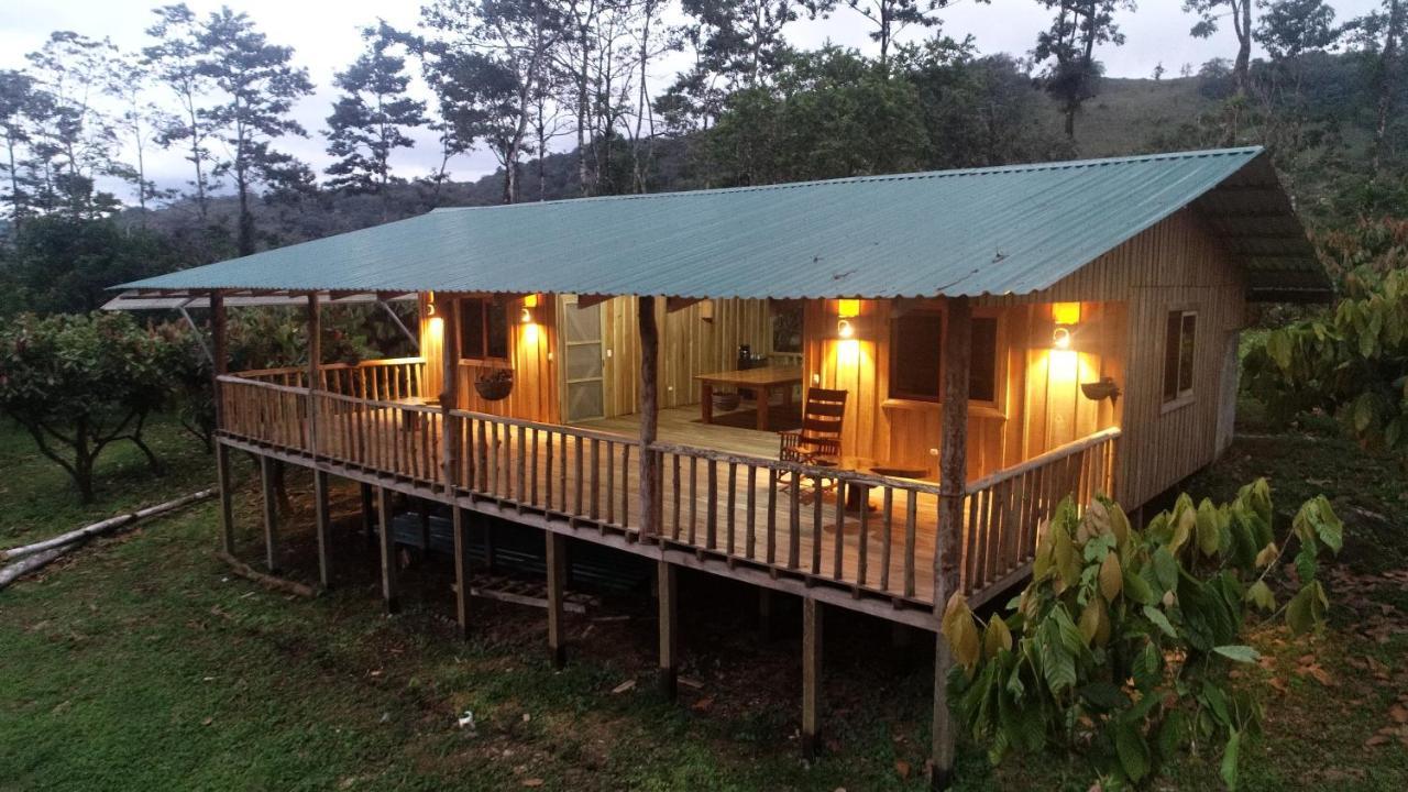 Finca Amistad Cacao Lodge Бихагуа Екстериор снимка