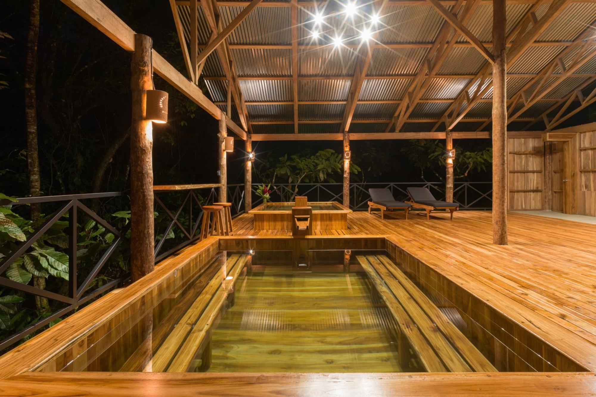 Finca Amistad Cacao Lodge Бихагуа Екстериор снимка