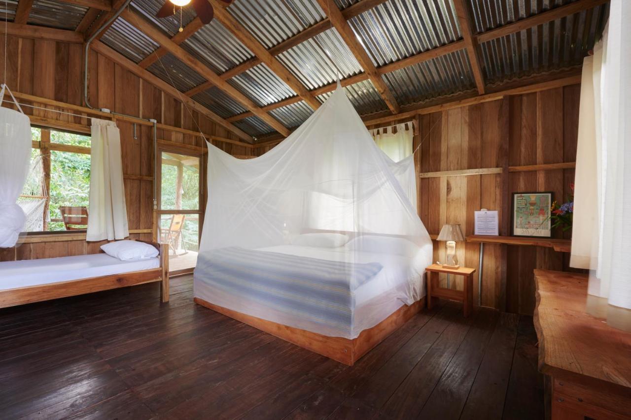 Finca Amistad Cacao Lodge Бихагуа Екстериор снимка